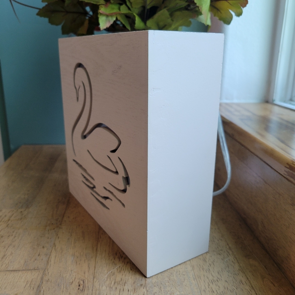 Swan Box Lamp | Nightlight - Picture 4 of 9